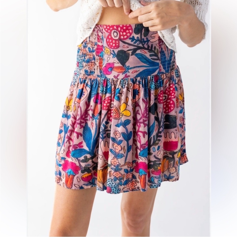 🌙NATURAL LIFE Malia Mini Skirt - Pink Flung Floral🌙